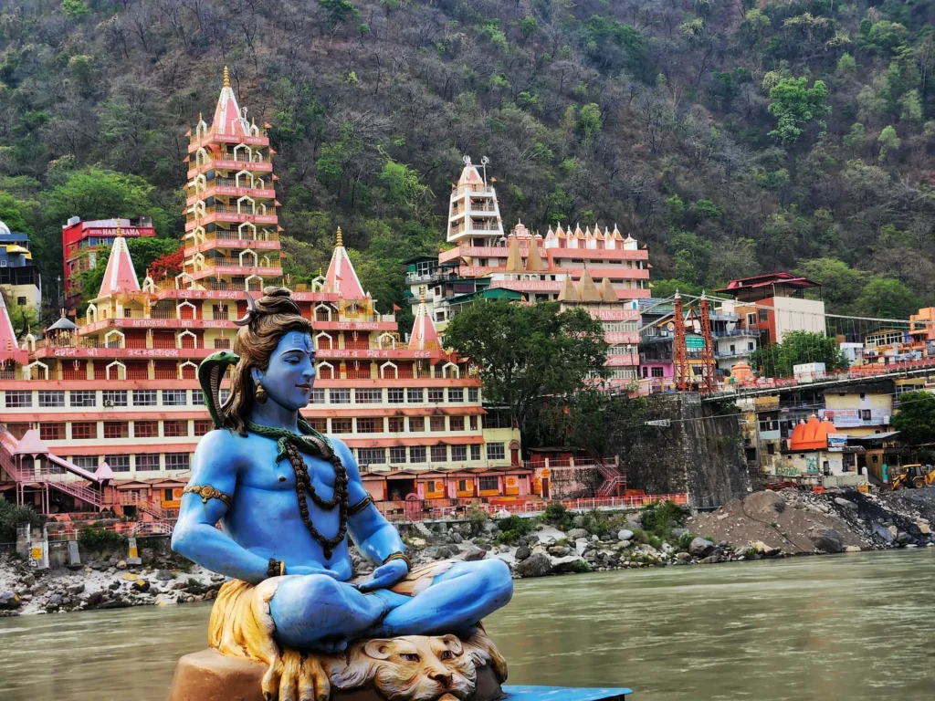 Best Hotel in Rishikesh near Neelkanth Mahadev Temple