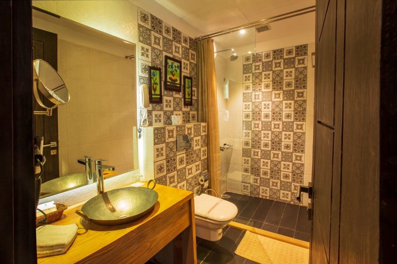 Premium Room with Bathroom