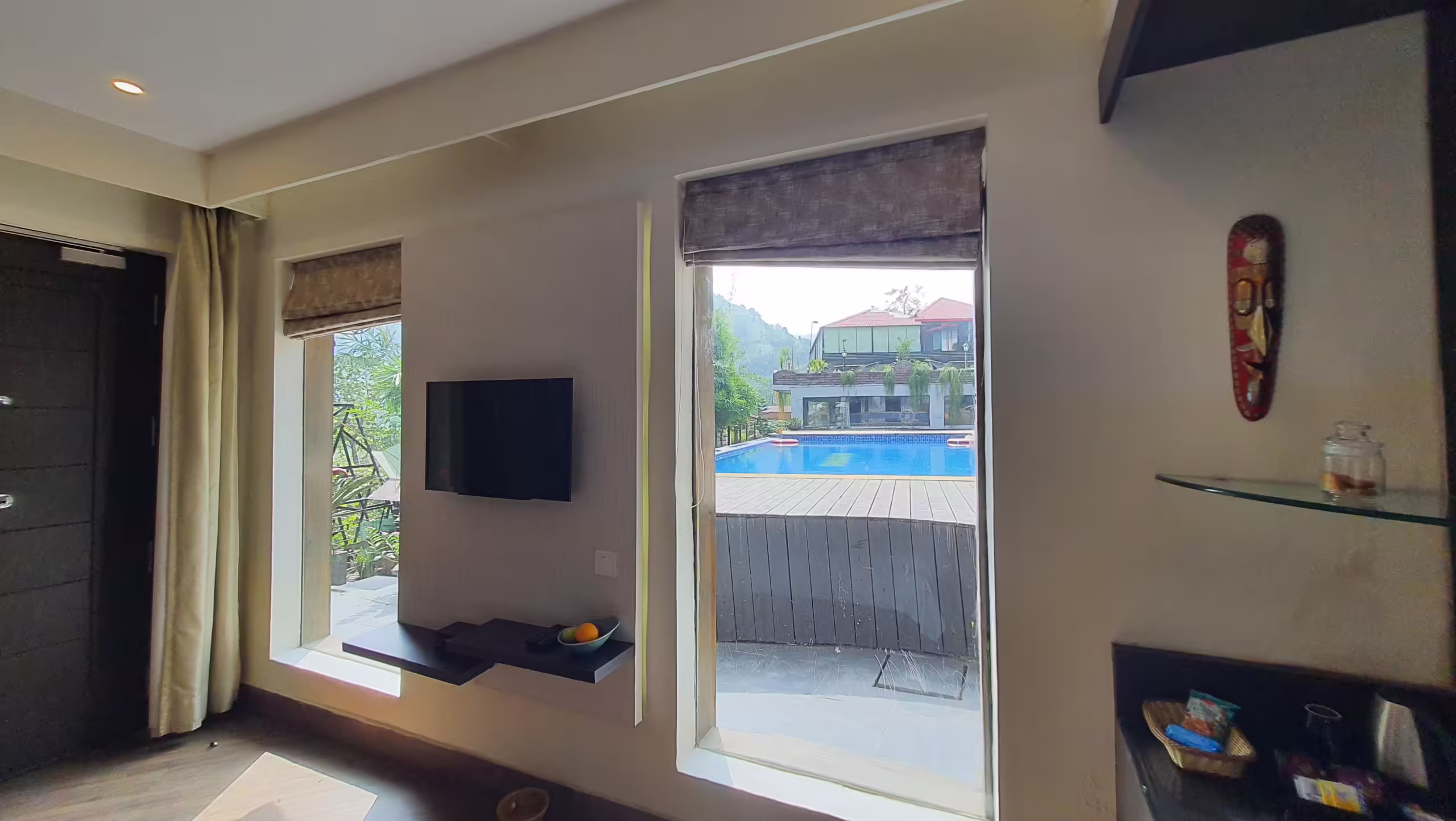 Deluxe Room with Pool