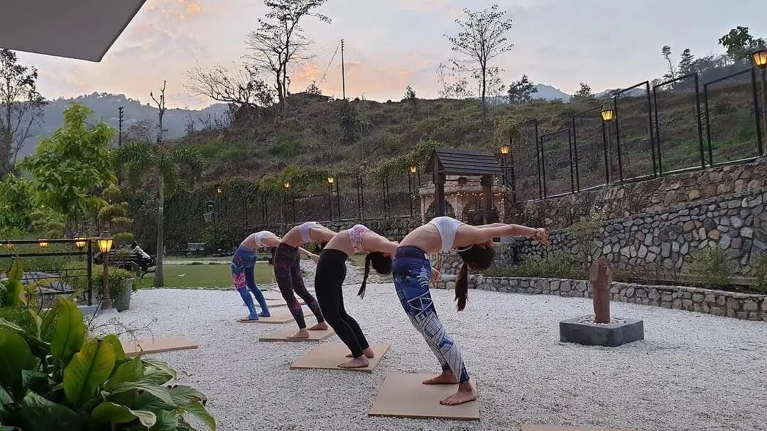 yoga retreat in rishikesh